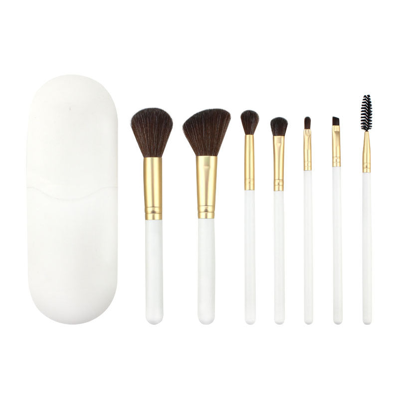 7 makeup brushes